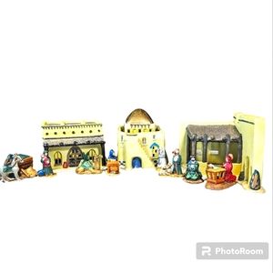 Holiday Classics Vintage O Little Town Of Bethlehem 11 Pieces Nativity Scene Set